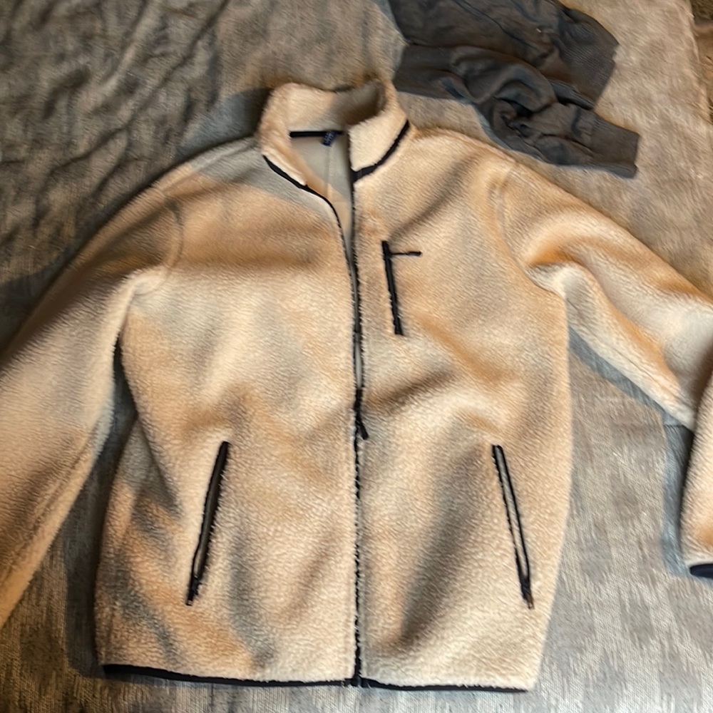 H&M Cream Fur jacket size medium